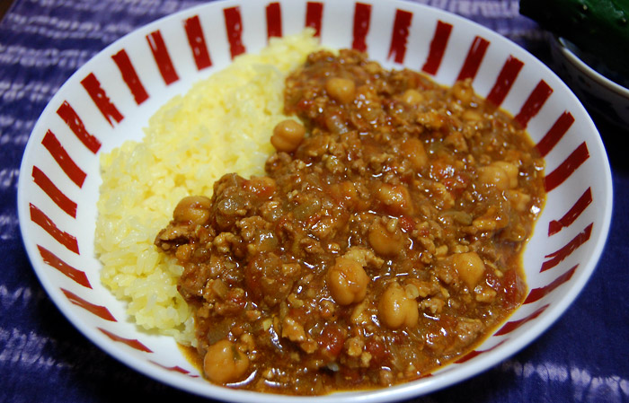 挽き肉とガルバンゾ ひよこ豆 のインドカレー風 毎日考ブログ Pbb